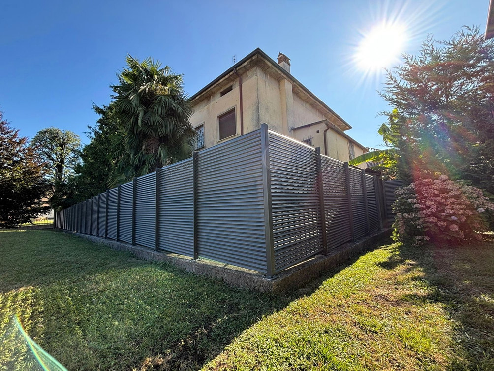 recinzione con cancello provincia como